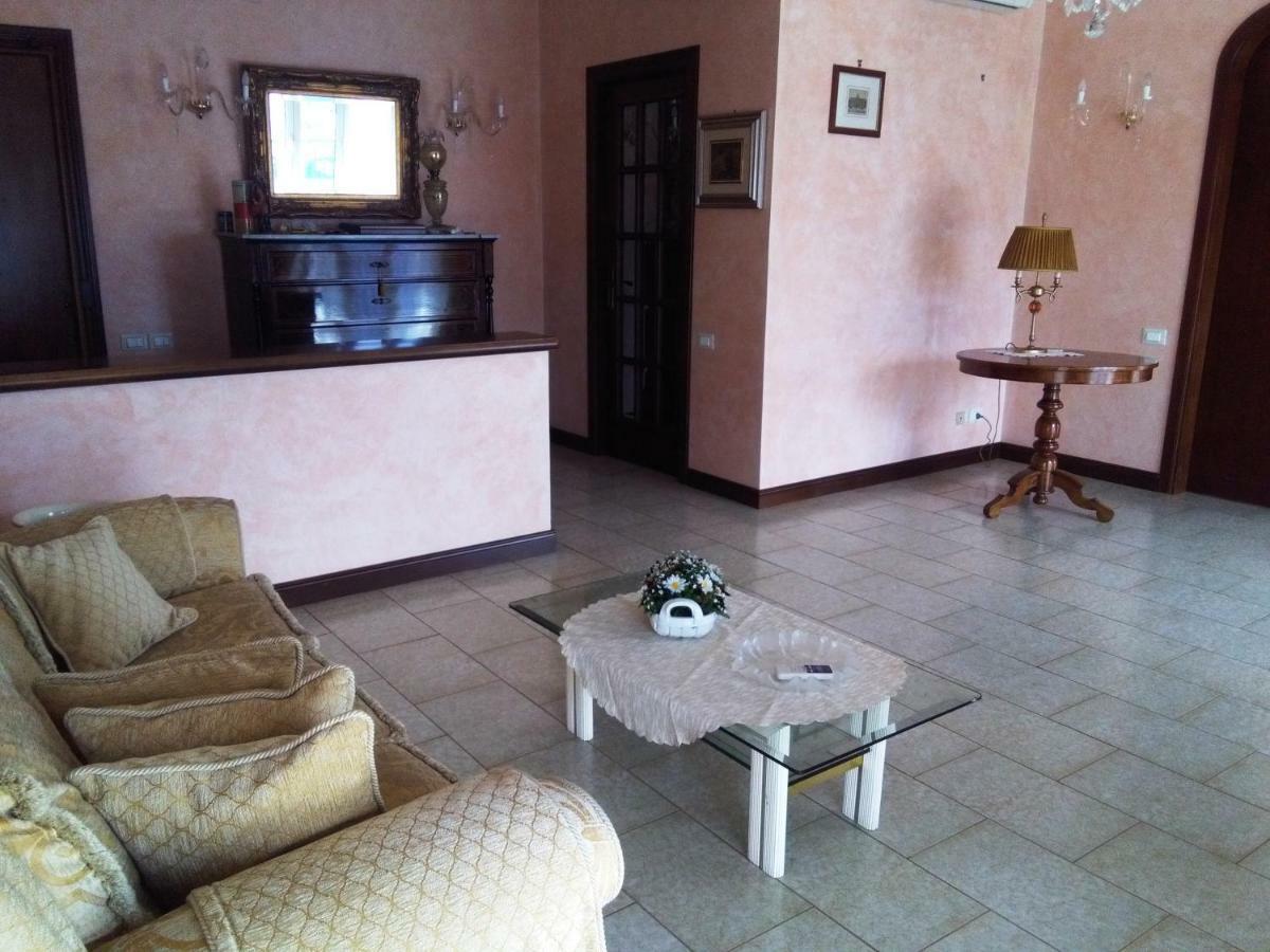 Апартаменты Letizia'S House Катания Экстерьер фото